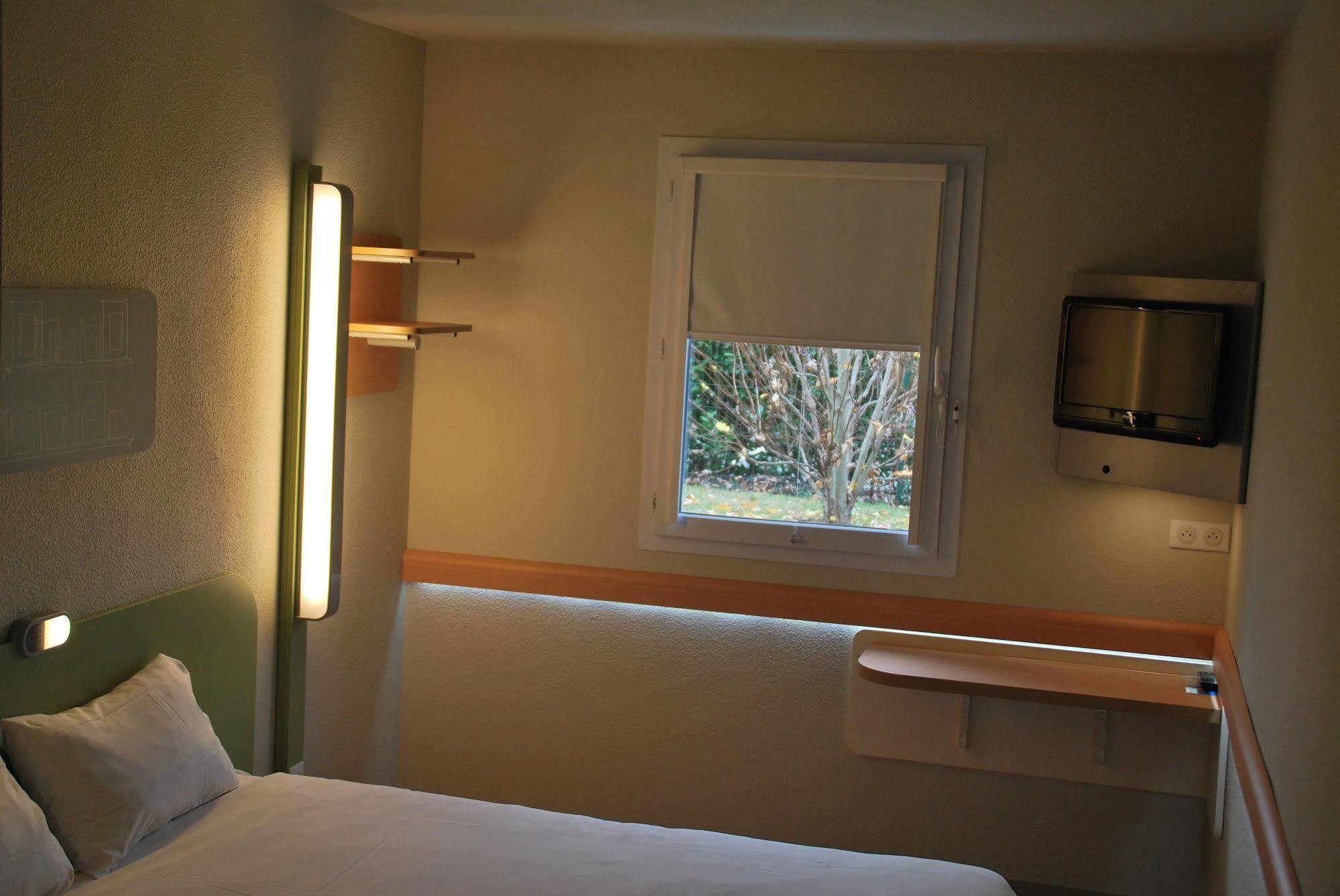 Ibis Budget Bergerac Exterior foto