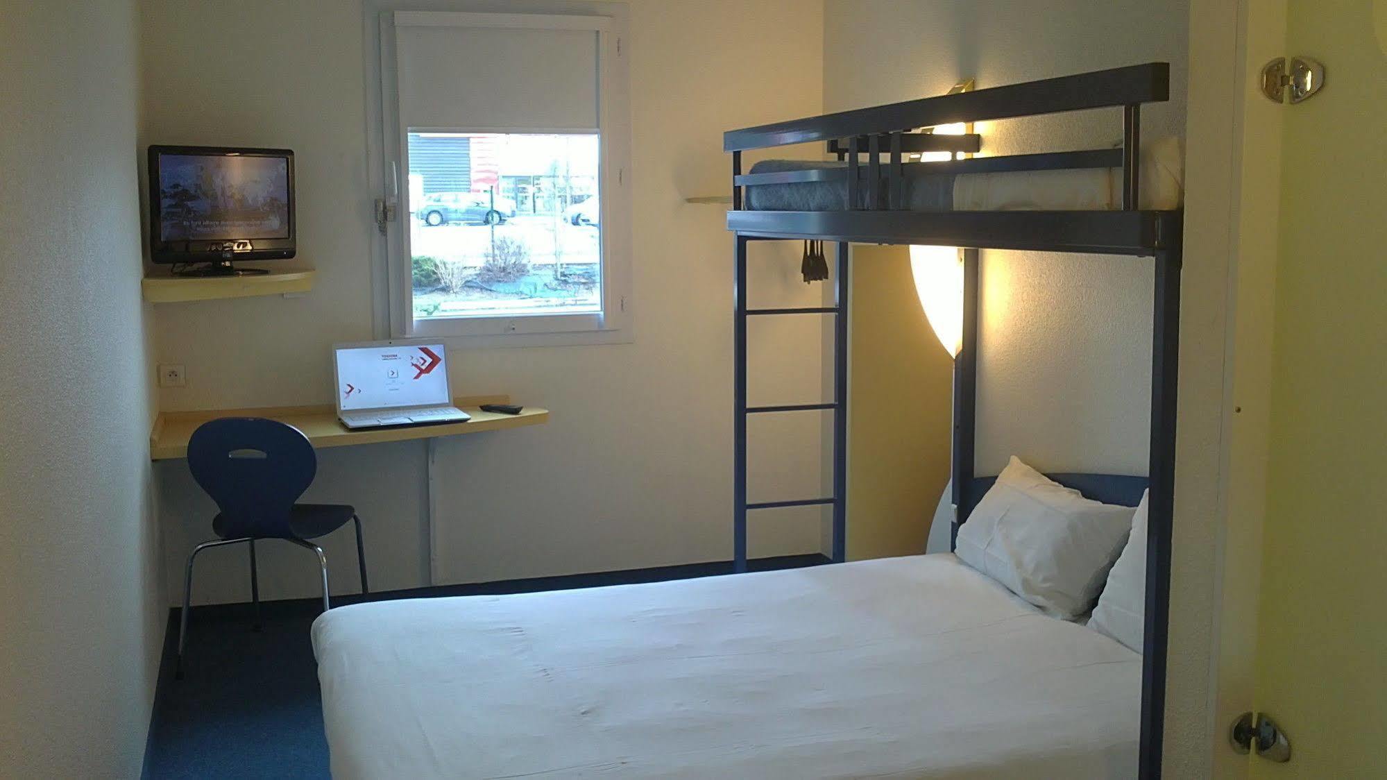 Ibis Budget Bergerac Exterior foto